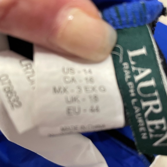 Ralph Lauren Navy & White Swimsuit with ruched sides is size 14 - Picture 6 of 7